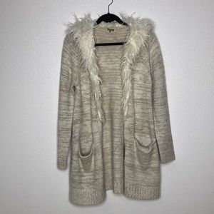 Roadie Sweater Pralines and Cream Knit Faux Fur